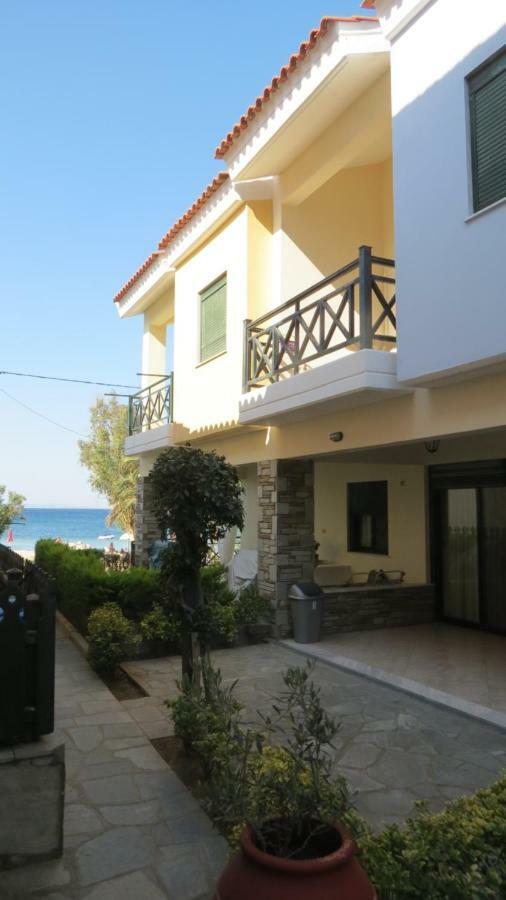 Cute Maisonette No2 On Coastal Sidewalk Нікіті Екстер'єр фото